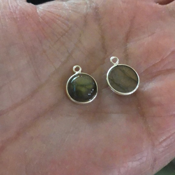 Sterling silver And Labradorite Earrings - Picture 9 of 9